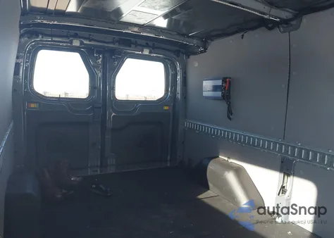 2024 Ford Transit-250 z USA, uszkodzony, nr VIN 1FTBR2Y86RKA01742